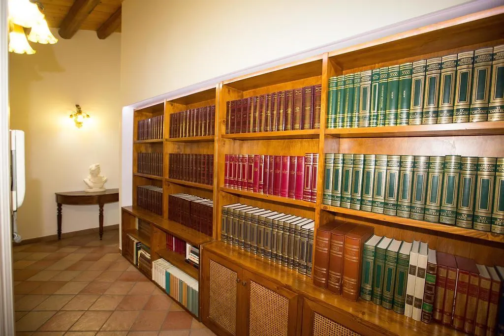 ** Gasthuis Palazzo Raho Hotel Cefalù Italië